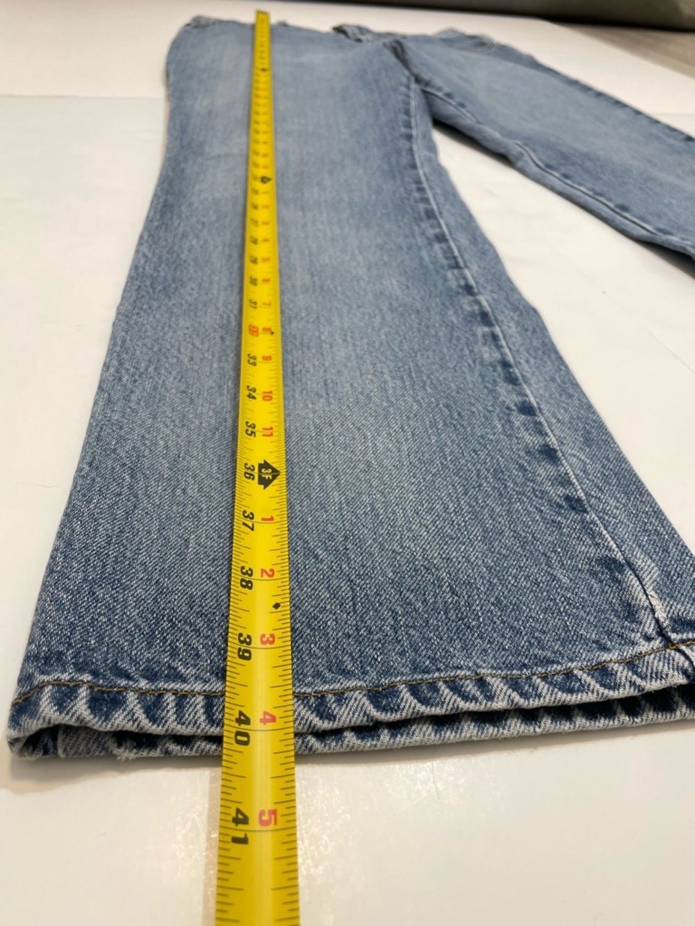 Express Jeans Women’s Boot Cut Light Blue Wash Jeans Size 10 - Picture 3 of 14